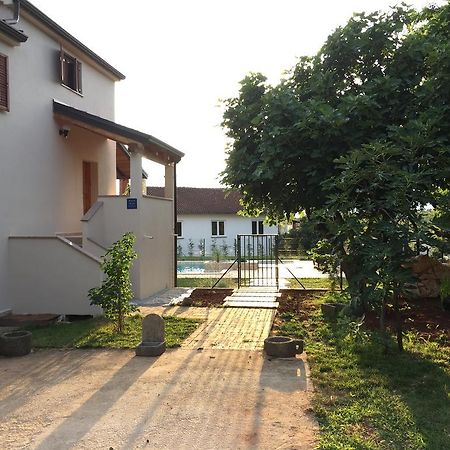 Holiday Home Maver Forty Porec Exterior photo