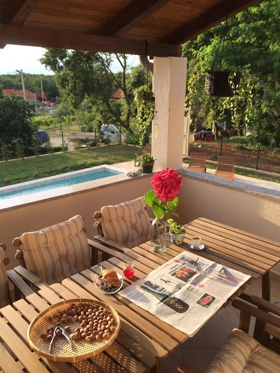 Holiday Home Maver Forty Porec Exterior photo