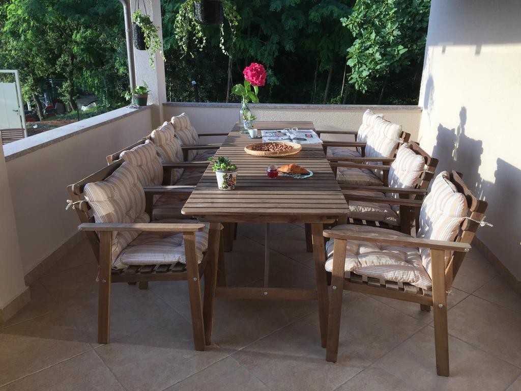 Holiday Home Maver Forty Porec Exterior photo